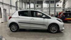 Toyota Yaris 1.33 VVT-i Icon 5dr Petrol Hatchback